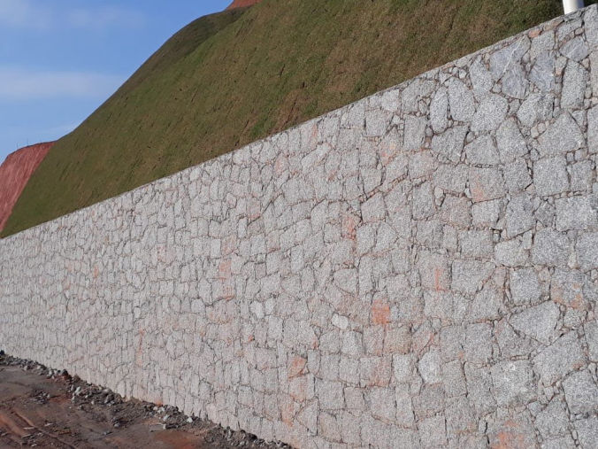 Projeto Muro de Arrimo com Pedras
